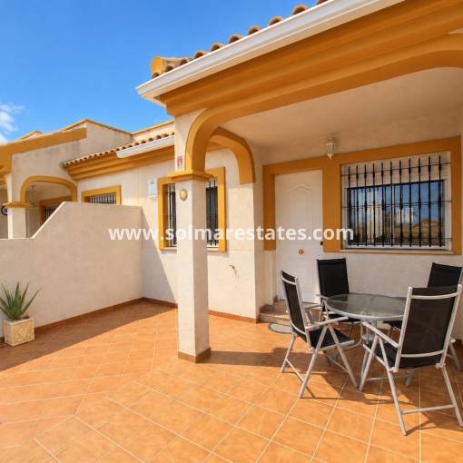 Bungalow - Resale - Daya Nueva - Daya Nueva