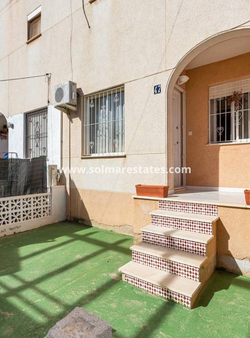 Bungalow - Resale - Los Balcones - Lago Jardin