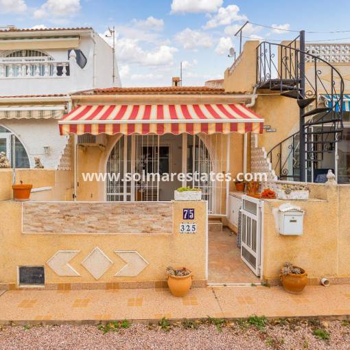 Bungalow - Resale - Torrevieja - R11569