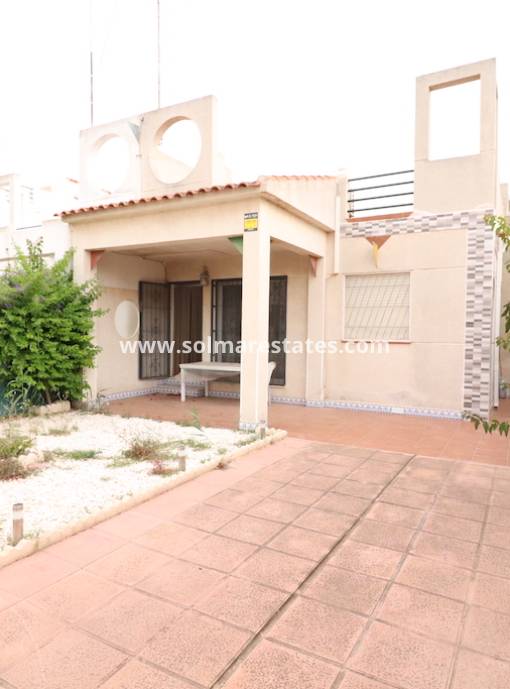 Bungalow - Venta - Torrevieja - Torreta