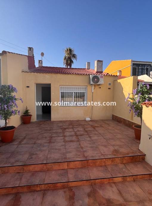 Bungalow - Venta - Torrevieja - Torreta