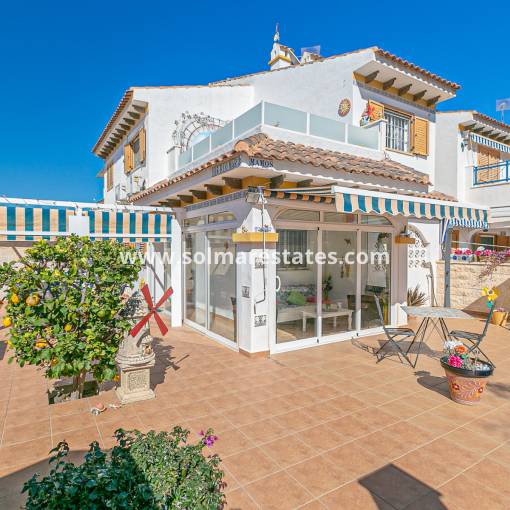 Casa adosada - Venta - Mil Palmeras - Riomar