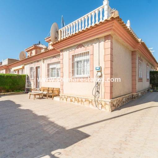 Casa adosada - Venta - Playa Flamenca - Flamingo Hills