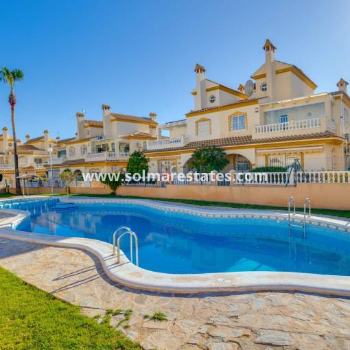 Casa adosada - Venta - Playa Flamenca - R11368