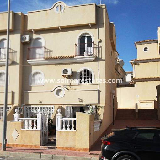 Casa adosada - Venta - Villamartin - Florida Golf