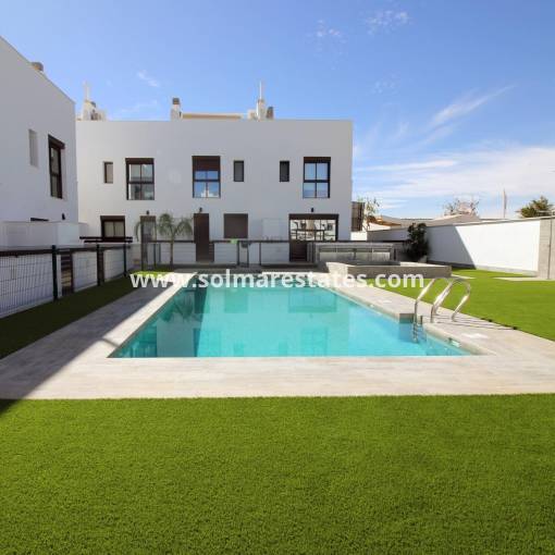 Casa de pueblo - Nueva construcción  - Pilar De La Horadada - El Pilar de la Horadada