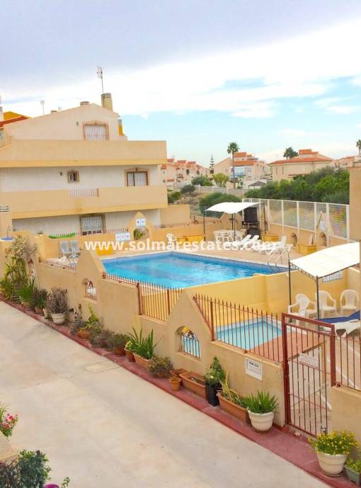 Casa de pueblo - Venta - Playa Flamenca - Amapolas