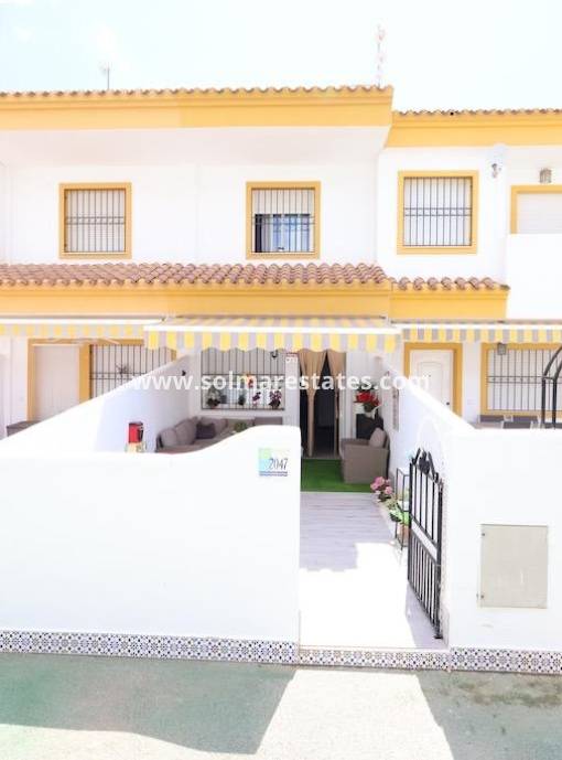 Casa de pueblo - Venta - Torre De La Horadada - Torre de la Horadada