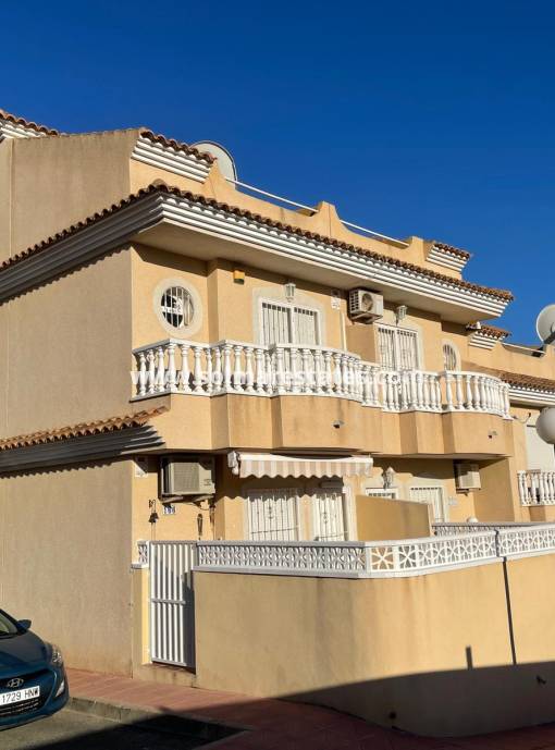 Casa de pueblo - Venta - Villamartin - Florida Golf