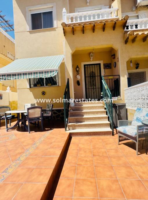 Casa de pueblo - Venta - Villamartin - La Fuente