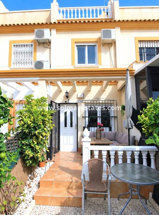 Casa de pueblo - Venta - Villamartin - St James Hill