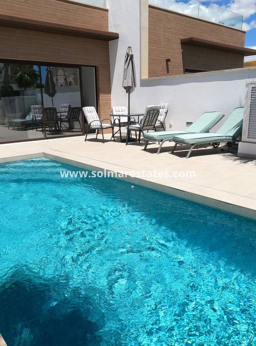 Detached Villa - Resale - Algorfa - La Finca Golf Resort
