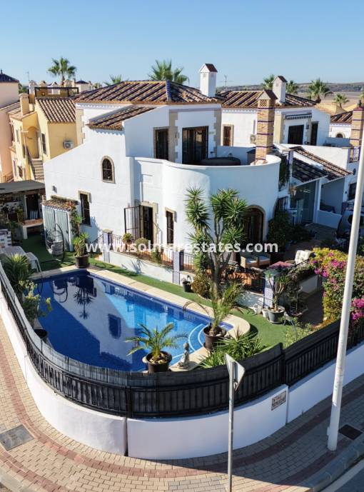 Detached Villa - Resale - Algorfa - La Finca Golf Resort
