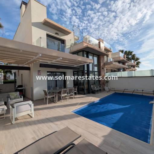 Detached Villa - Resale - Cabo Roig - Lomas de Cabo Roig