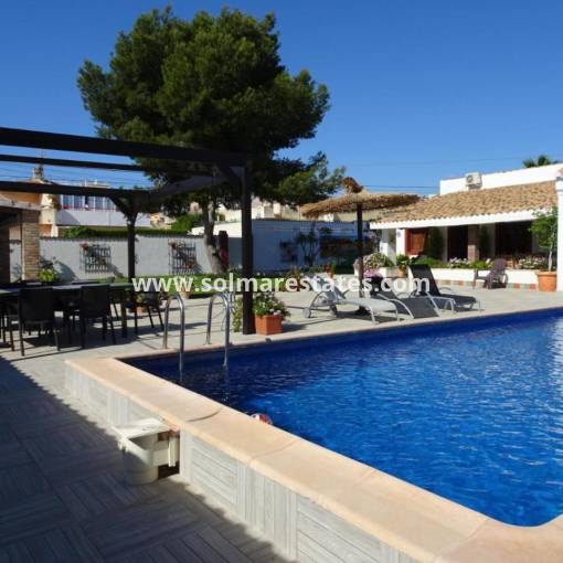 Detached Villa - Resale - Cabo Roig - R-77581