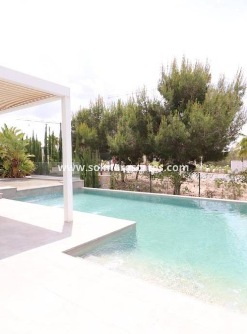 Detached Villa - Resale - Campoamor - Las Colinas Golf and Country Club