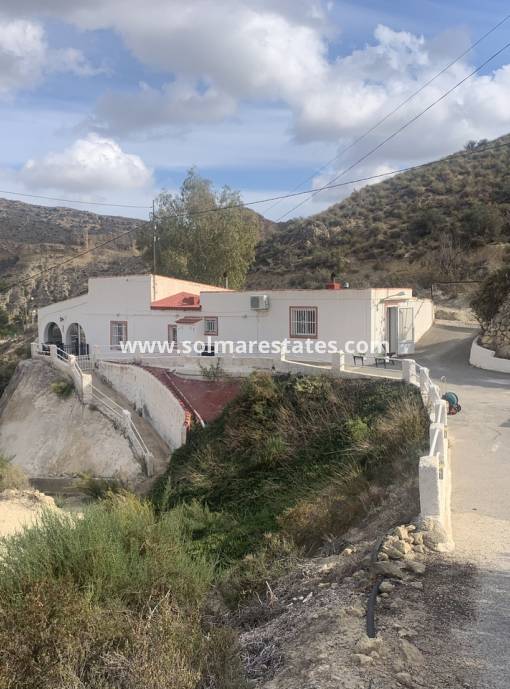 Detached Villa - Resale - Crevillente - Crevillente