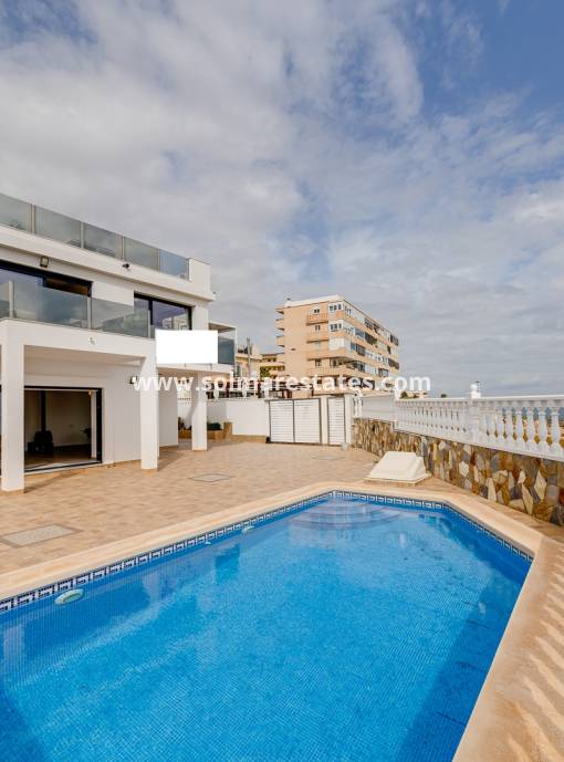 Detached Villa - Resale - La Mata - 1st Line to the Sea 