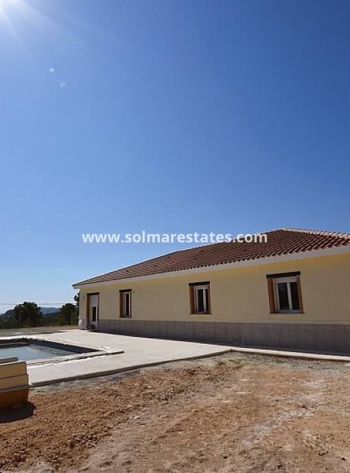 Detached Villa - Resale - La Romana - La Romana