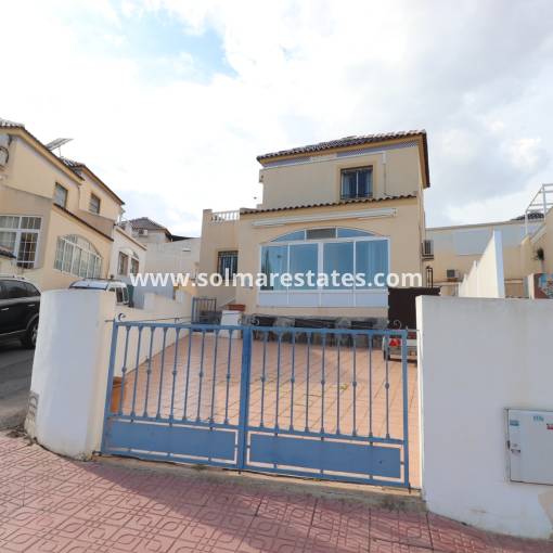 Detached Villa - Resale - Los Balcones - R-58939