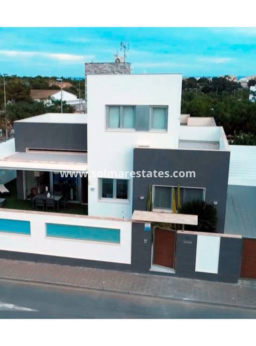 Detached Villa - Resale - Mil Palmeras - Mil Palmeras