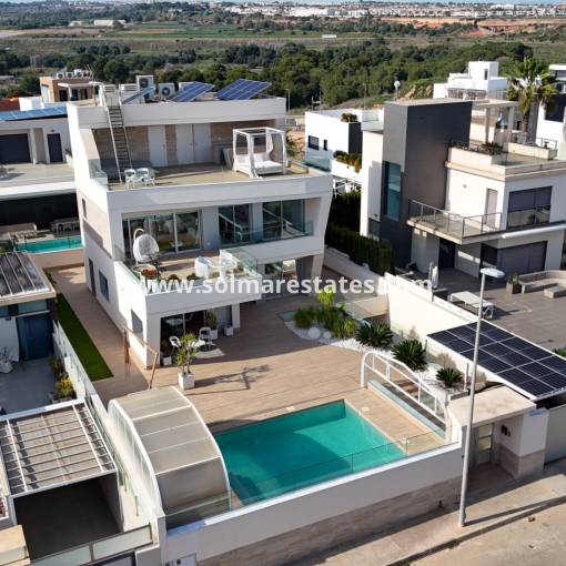 Detached Villa - Resale - Orihuela Costa - Campoamor