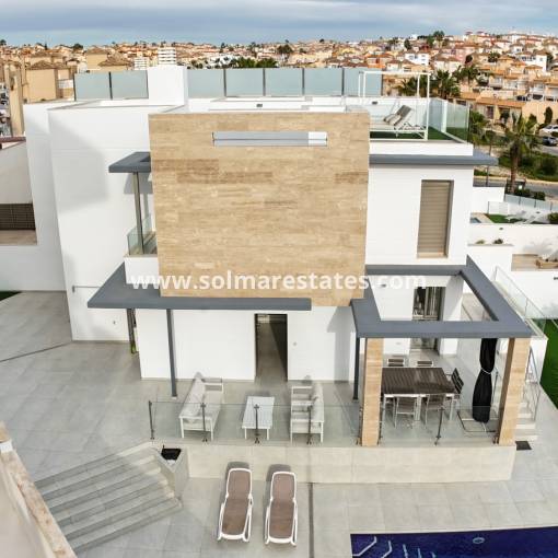 Detached Villa - Resale - Orihuela Costa - Villamartin