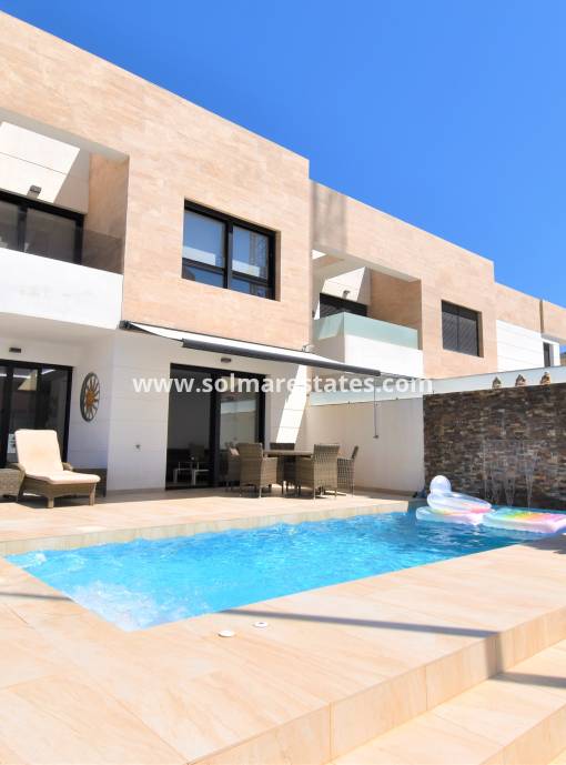 Detached Villa - Resale - Orihuela Costa - Villamartin