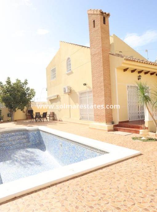 Detached Villa - Resale - Playa Flamenca - Beachside Playa Flamenca