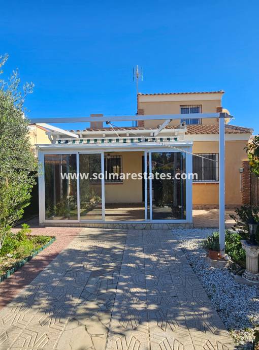 Detached Villa - Resale - Playa Flamenca - Las Chismosas