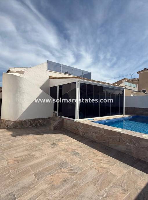 Detached Villa - Resale - Playa Flamenca - Urb Horizonte