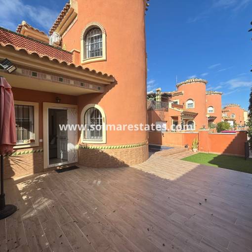 Detached Villa - Resale - Playa Flamenca - Villas San Luis