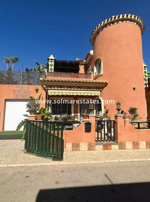 Detached Villa - Resale - Playa Flamenca - Villas San Luis