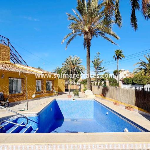 Detached Villa - Resale - Punta Prima - R-29084