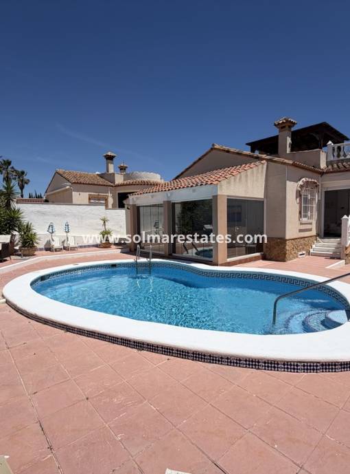 Detached Villa - Resale - San Miguel De Salinas - Lake View Mansions