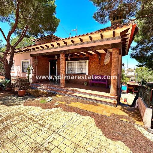 Detached Villa - Resale - San Miguel De Salinas - Las Comunicaciones