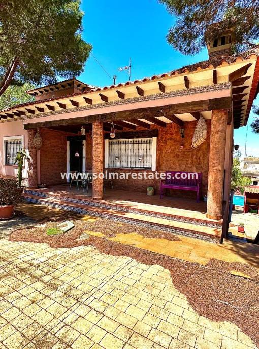 Detached Villa - Resale - San Miguel De Salinas - Las Comunicaciones