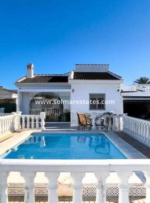 Detached Villa - Resale - Torrevieja - El Chaparral