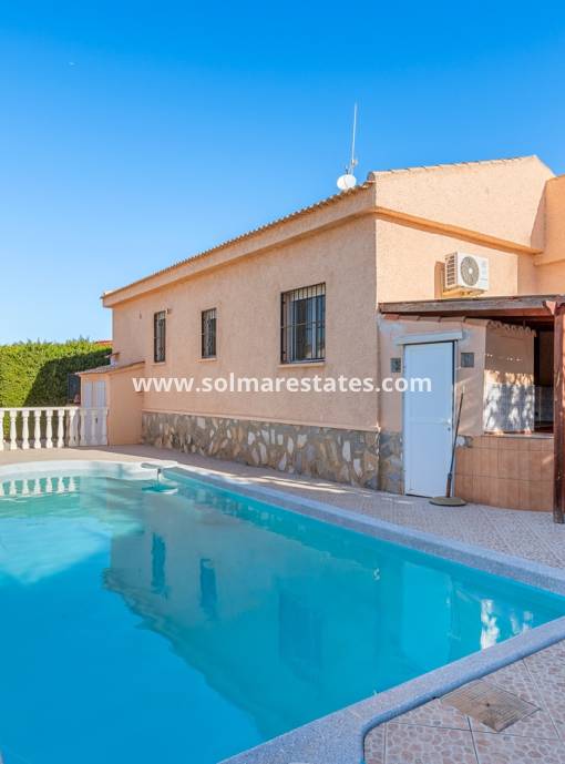 Detached Villa - Resale - Torrevieja - El Chaparral