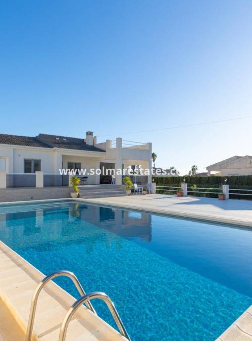 Detached Villa - Resale - Torrevieja - El Chaparral