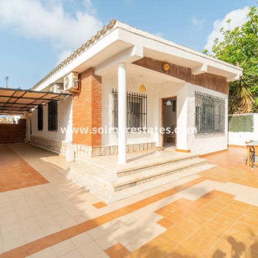 Detached Villa - Resale - Torrevieja - Los Frutales