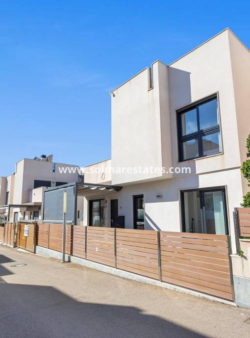 Detached Villa - Resale - Torrevieja - Nueva Torrevieja