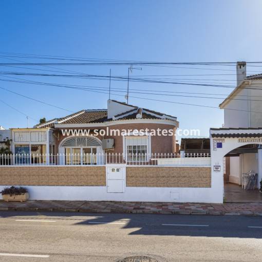Detached Villa - Resale - Torrevieja - San Luis