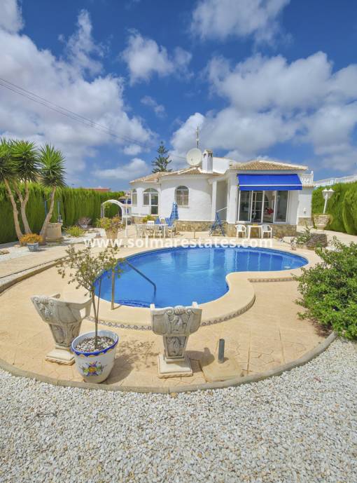 Detached Villa - Resale - Torrevieja - San Luis