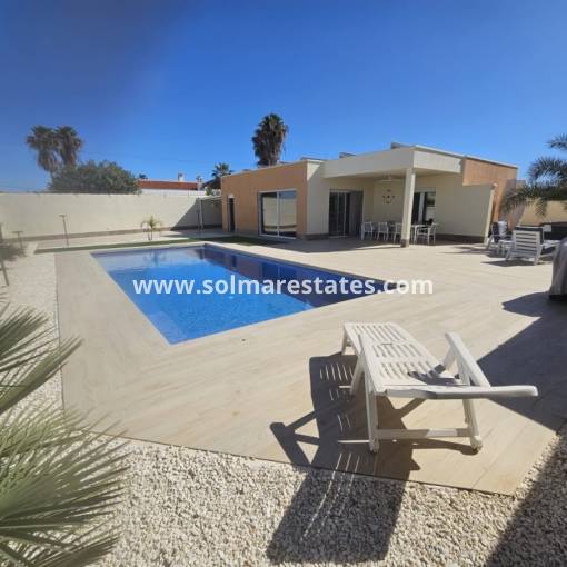 Detached Villa - Resale - Torrevieja - Torreta Florida