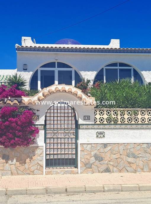 Detached Villa - Resale - Villamartin - Blue Lagoon