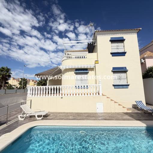 Detached Villa - Resale - Villamartin - El Galan