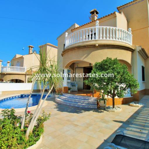 Detached Villa - Resale - Villamartin - El Galan