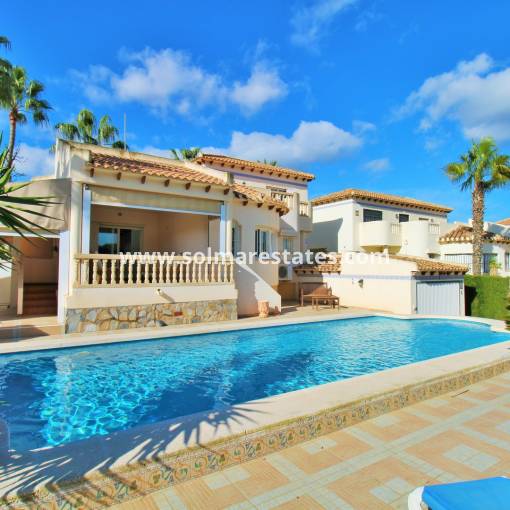 Detached Villa - Resale - Villamartin - Las Ramblas