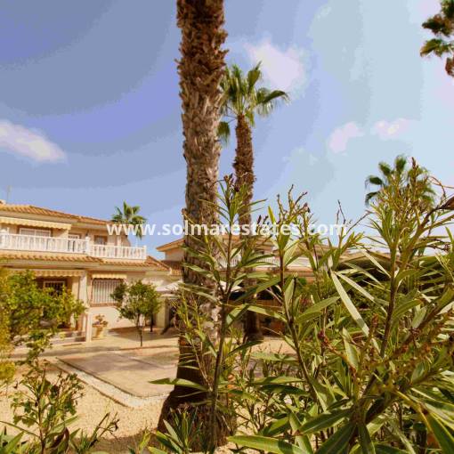 Detached Villa - Resale - Villamartin - Los Dolses